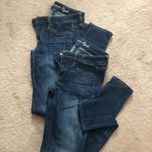 2 American Eagle jeggings